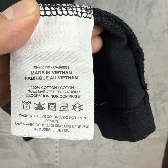 Jordan Flight Black Tee Chrome Jumpman Graphic Flower Logo Men Size M Y2K Street - Picture 6 of 8